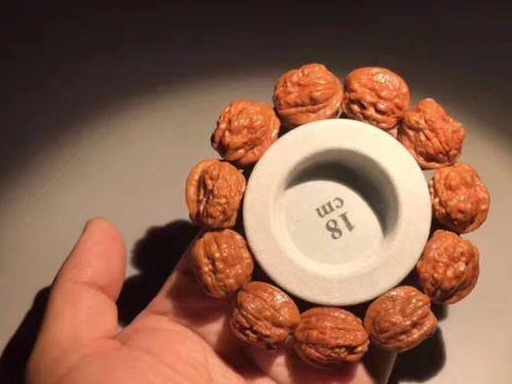 原创周身气血涌何年是白头为何北京文玩核桃文化经久不衰