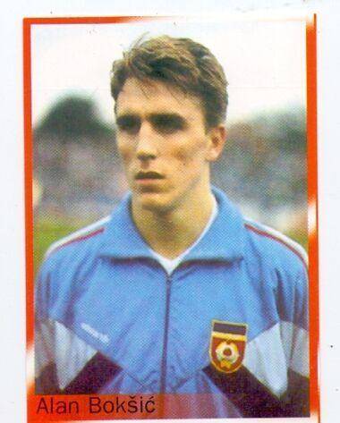 17岁在海杜克快速队出道,虽然没有品尝到联赛冠军,却捧起了两座