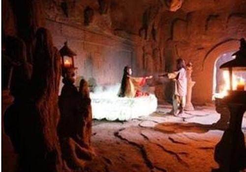 原创此处是活死人墓地考古专家看见一幕决定永久关闭