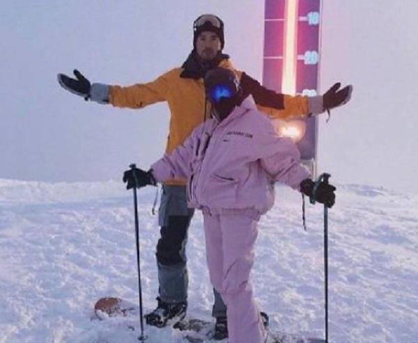 原创难忘高以翔苏湘涵晒旧照发励志文网友善良温柔的姑娘