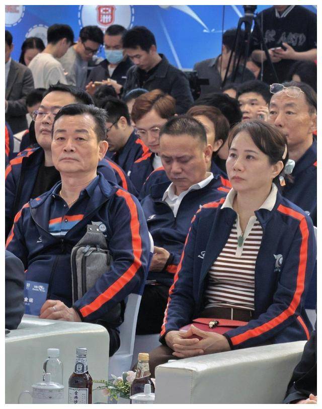 林高远爸爸正式上任新工作,薪酬曝光,新岗位亮相