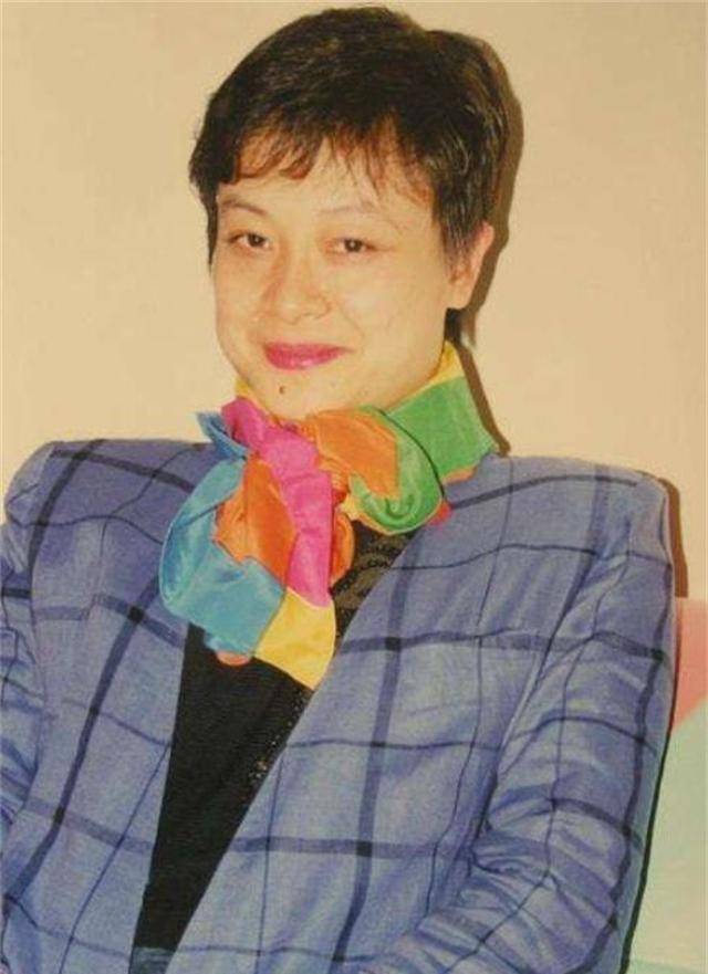 原创何智丽入日籍改名小山智丽击败邓亚萍大喊哟西后来过得如何