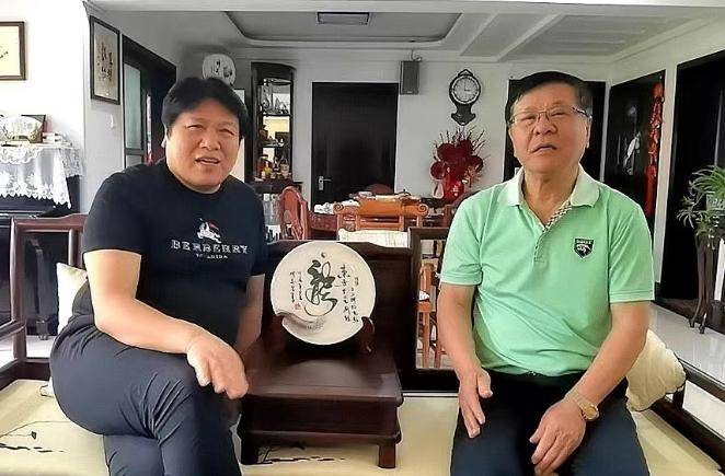 东方龙五谷酒漂香世界东方龙书法价值56万惊艳全球