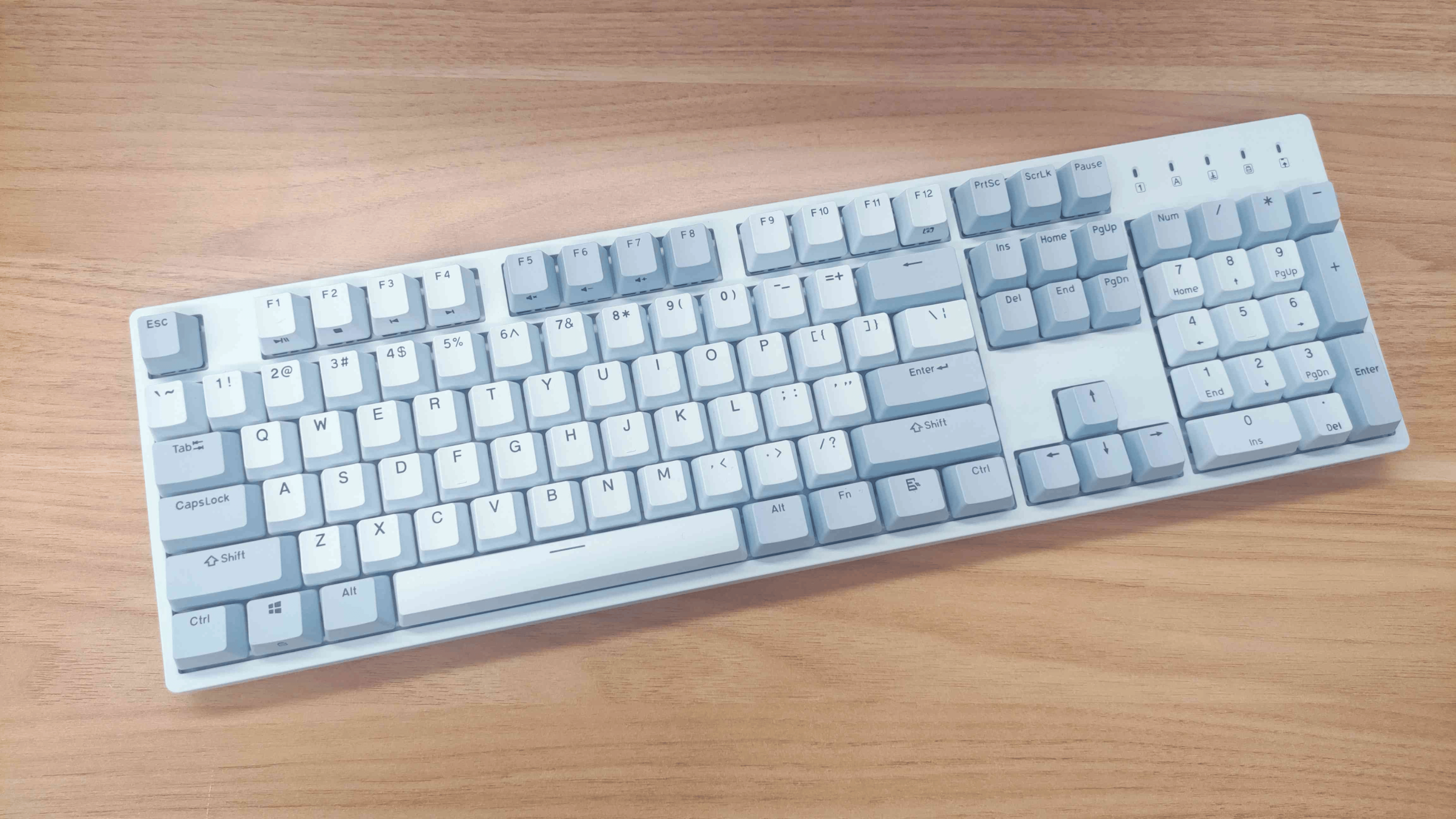 杜伽k310让你成为办公室最靓的仔_键盘_反馈_指示灯