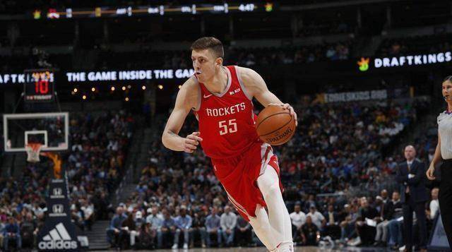 原创原创1签1裁年轻版巴莫特驰援哈登火箭继续补强2米13内线遭放弃