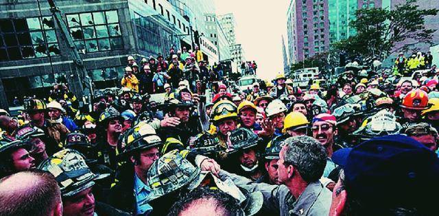 原创美国前总统小布什曾一手发动两场战争退休12年过得如何