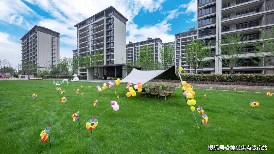 阜阳颍州正荣府