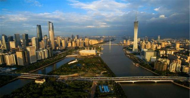 原创广州超级富人区目前杜绝房产开发普通人500年工资也买不到