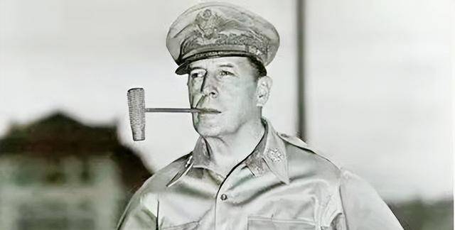 马歇尔将军罗斯福离不开他麦克阿瑟没脾气