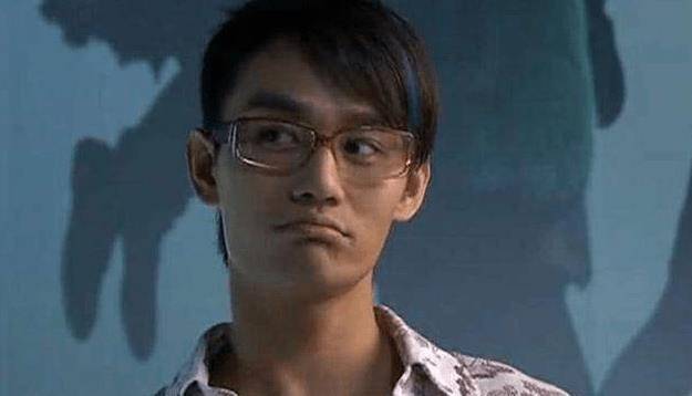 26岁演娘娘腔,33岁爆红,沉寂十年的他终获认可_王凯_陈家明_小角色