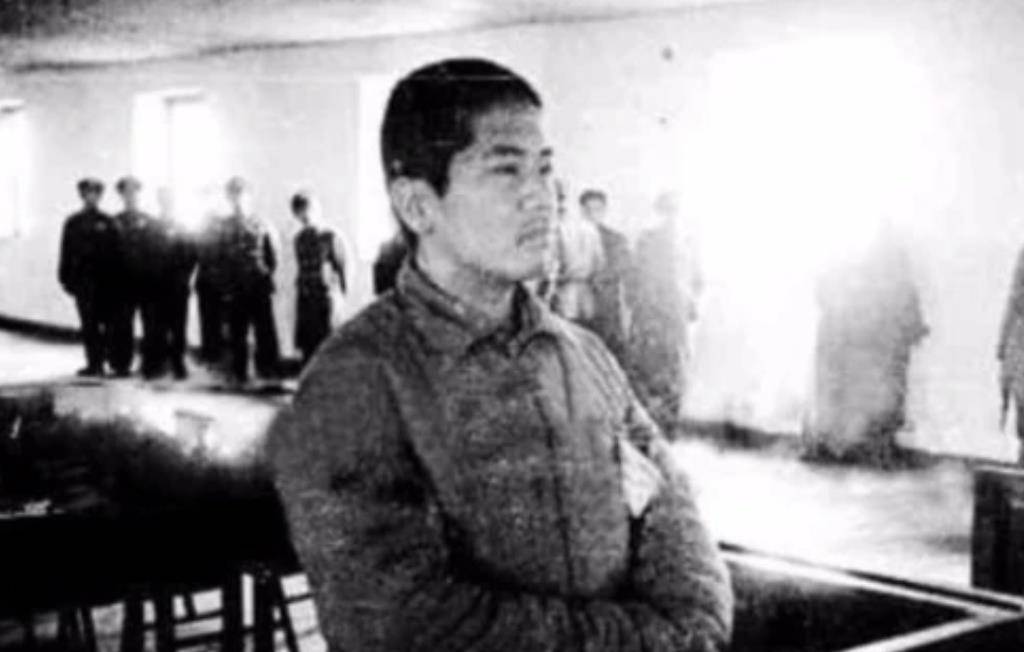 那些著名的历史镜头背后鲜为人知的故事