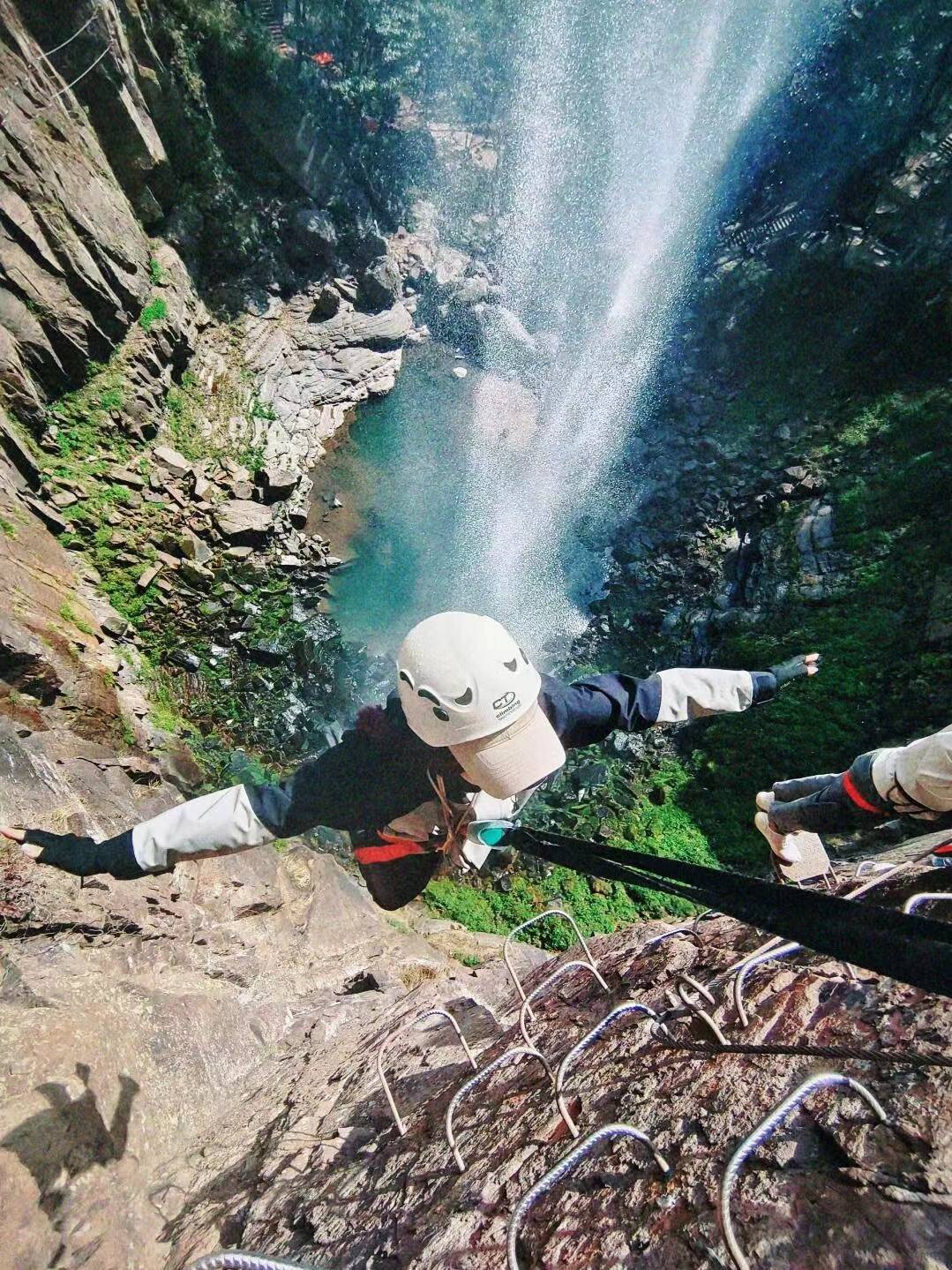 来宁波攀岩吧!生命力满到要溢出来_拉达_全程_线路