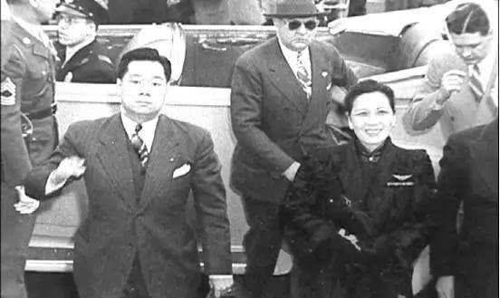 这也是孔祥熙的唯一一个孙子,所以后来他得以继承孔家的全部财产