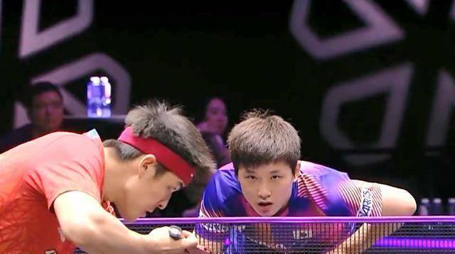 原创30张本智和横扫晋级击溃no11约战马龙和教练用中文交流