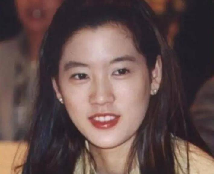 三星皇太后大女儿离婚小女儿自杀独生子入狱富婆也不快乐