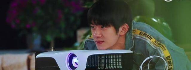 原创原创3年前易烊千玺接受采访许下诺言3年后的今天都已经实现了吧