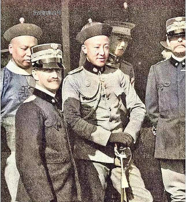 原创这是清军太现代化装备焕然一新仔细看那军装中西结合典范