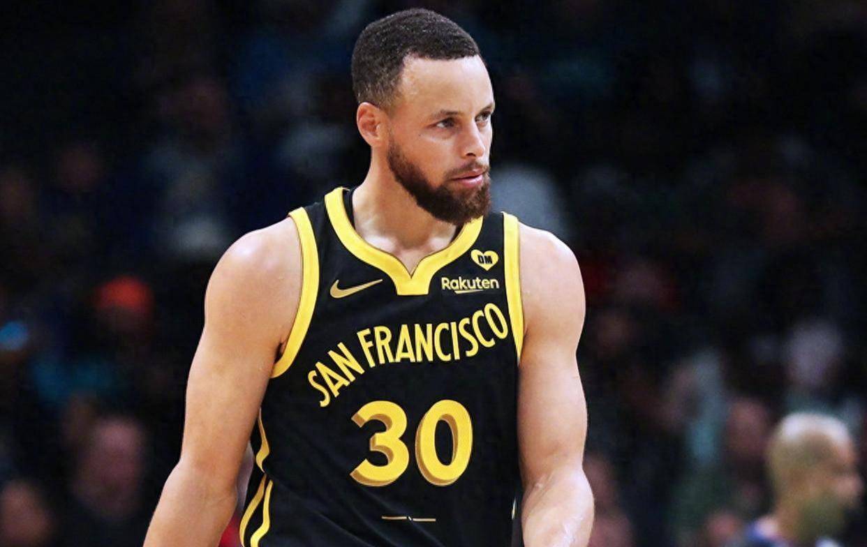 18分赢球勇士又赢了克莱因因伤缺阵维金斯打破了保温杯