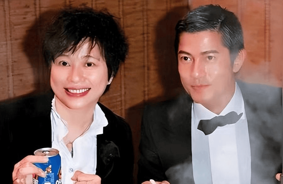 香港乐坛才女,为捧红郭富城放弃移民,痴情30年,如今63岁仍未婚_梁美薇
