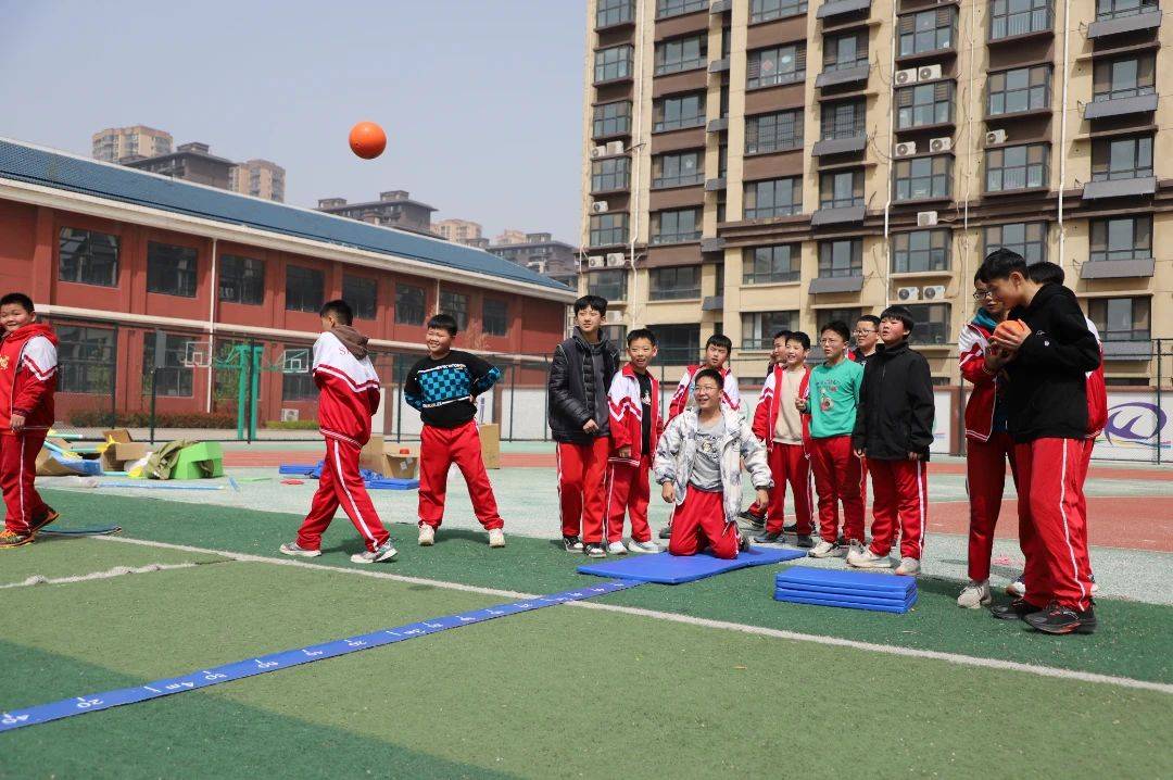 东明县开展少儿趣味田径培训活动