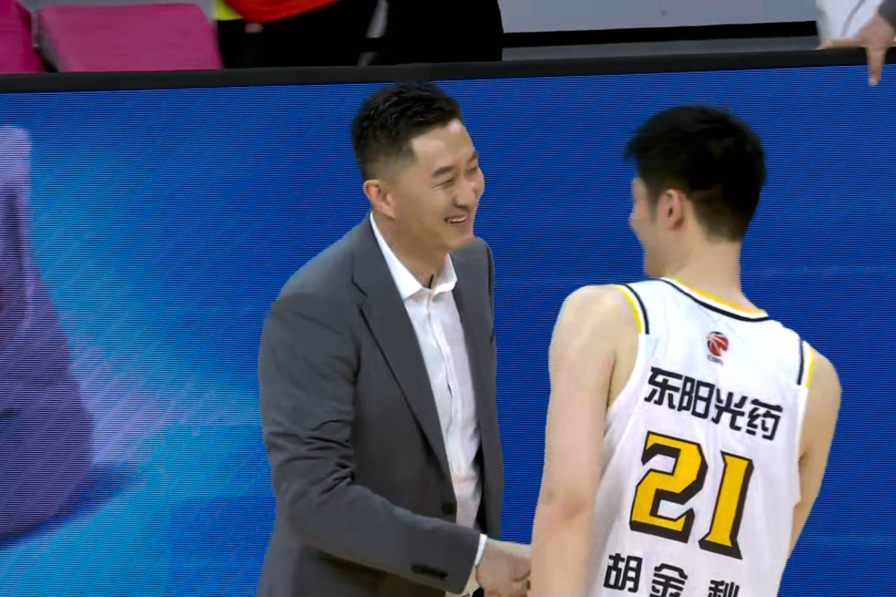 胡金秋_未来_曾凡