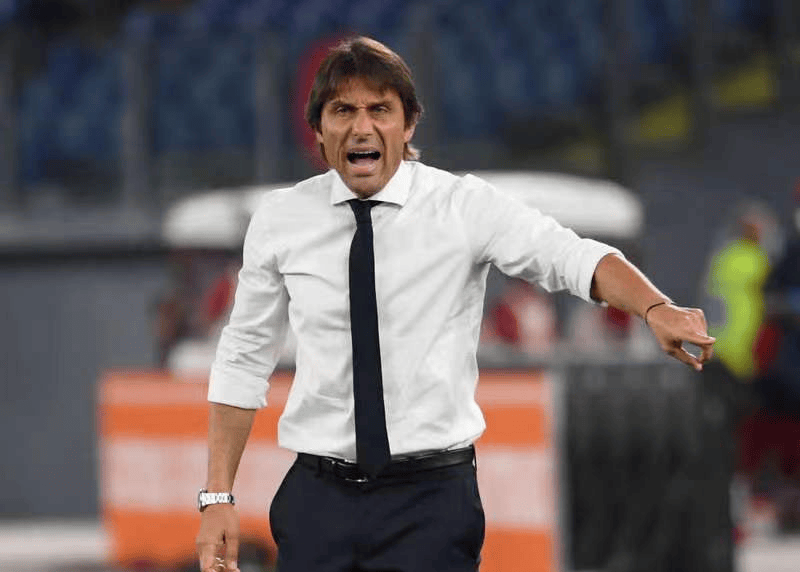 作为世界著名的足球教练,孔迪被称为孔尔鲁兹.