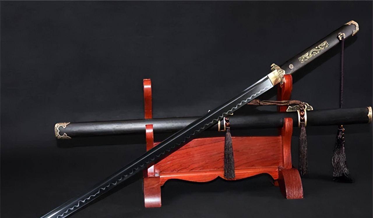 "千牛"二字原指一种十分锋利的武器"千牛刀",据说名字其起源于庄子