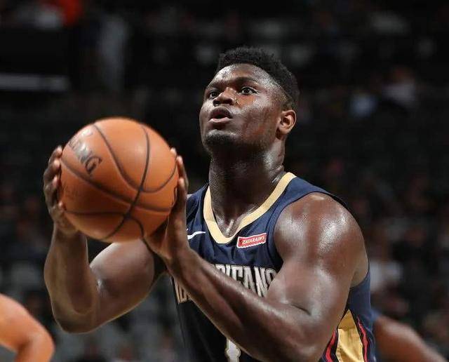 锡安·威廉姆斯:天赋与努力的篮球新星发展之路