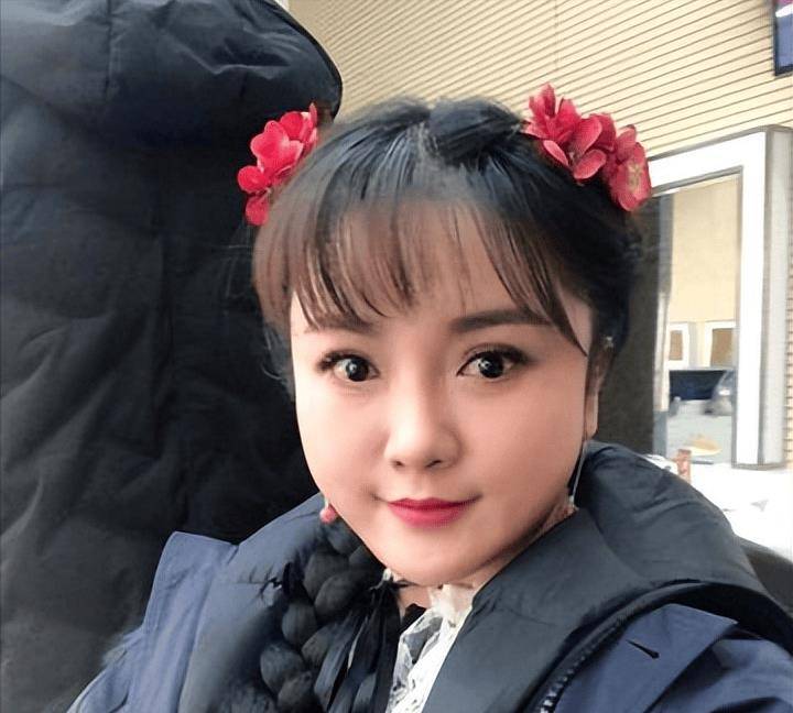 《康熙微服》演员近况:三德子养鸡,小桃红发福,宜妃变化最大_张国立