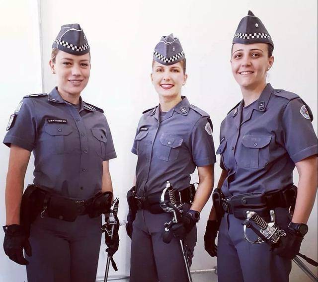 原创这些女孩有天使的面容是天生尤物但职业却是特警