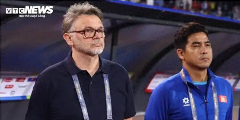 原创越媒国外队可用朴恒绪担任临时主帅带队完成世预赛比赛