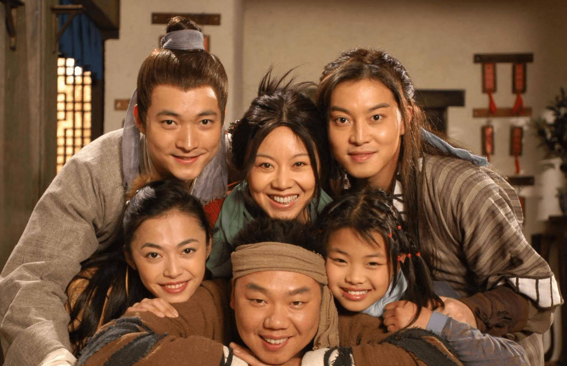 原创原创51岁闫妮我每个月给前公婆付生活费以后我就是你的亲生女儿