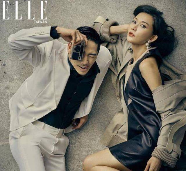 原创原创46岁林志玲罕秀恩爱穿着清凉坐丈夫腿上结婚2年仍未怀孕