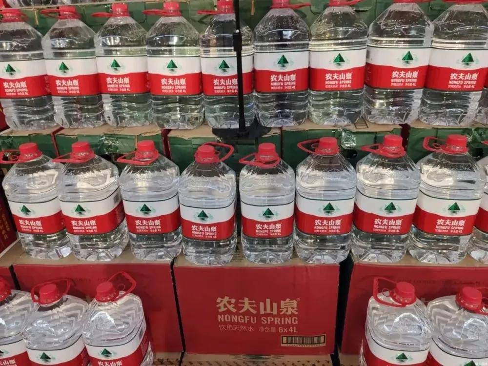 钟睒睒遭网暴后首份成绩单万泰生物去年利润大跌7成