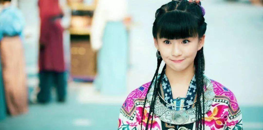 原创原创3500万豪宅被查封不愿生娃遭抛弃61岁杨丽萍被小彩旗反咬只能