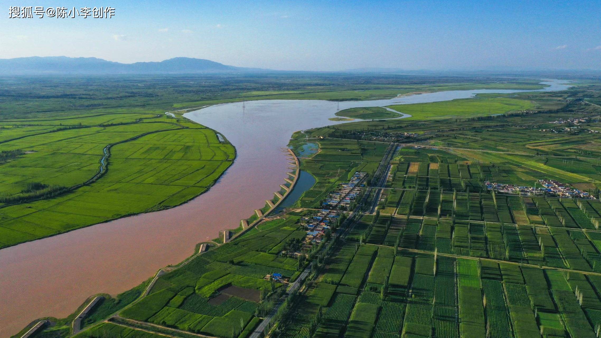 如今,宁夏引黄古灌区的范围已扩展至广袤的8600平方公里,引黄干渠多达