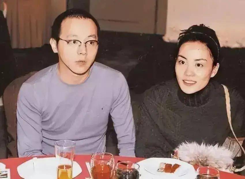 窦靖童透露王菲个性边界感强在家里不贤惠不重视仪式感