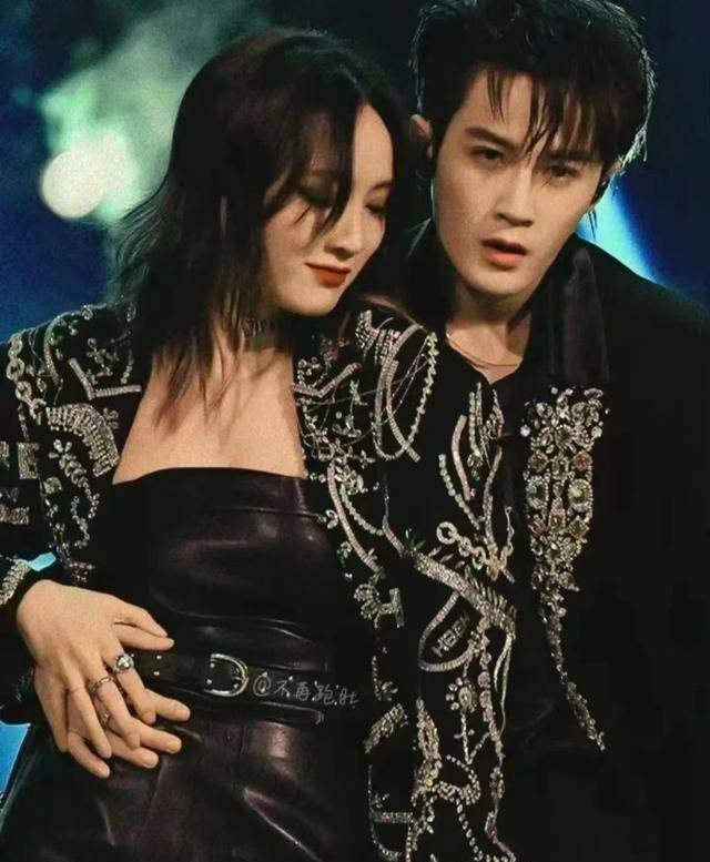 原创原创174cm檀健次与165cm孟佳同框鞋跟太抢镜网友不是头一回