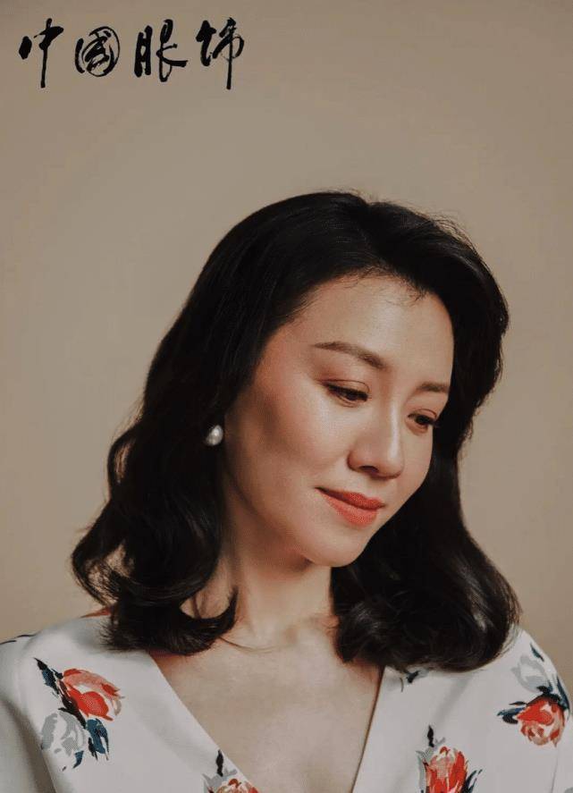刘琳携手《中国服饰》,打造典雅中国女子形象,时尚魅力十足_气质_的