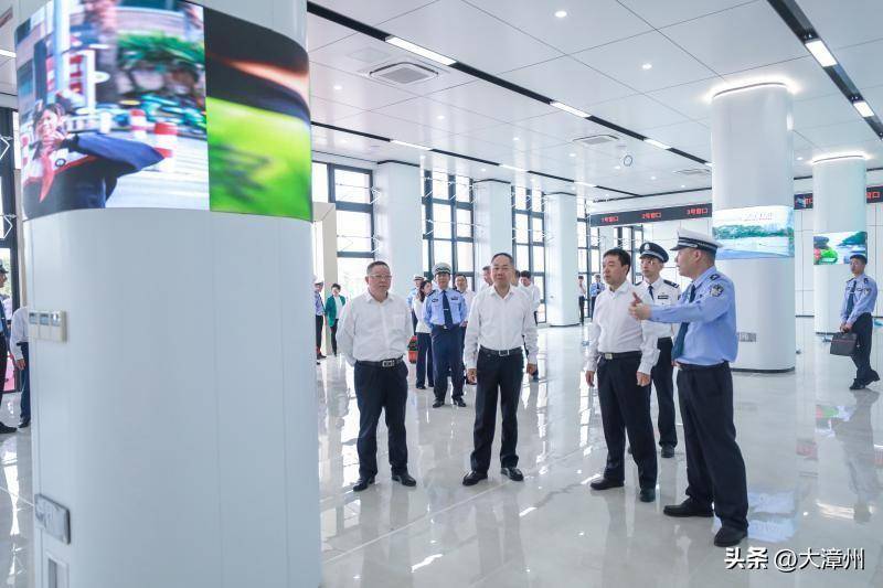 漳州市公安局交通警察支队车辆管理所新址揭牌