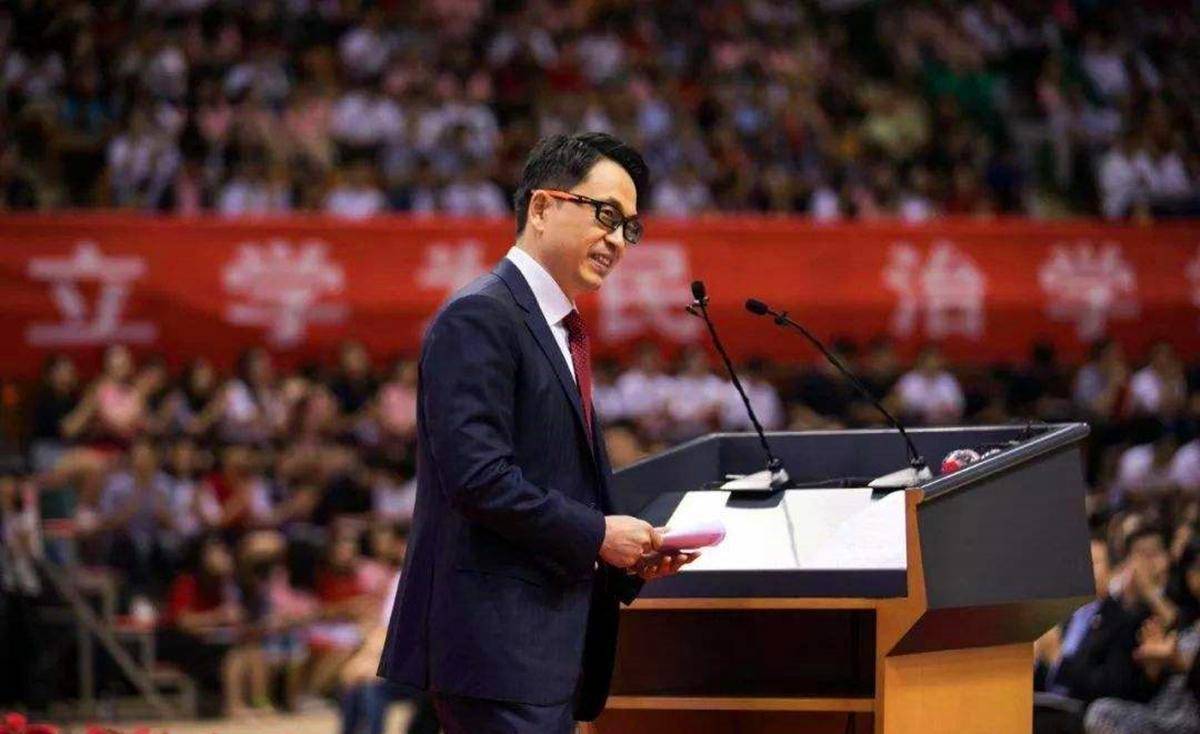 原创张磊从0到5000亿我从不和这三种人深交占得越多越无能