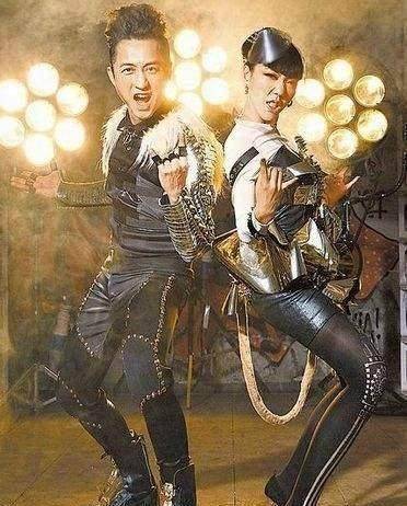 再度寻找到爱情的庾澄庆秀恩爱的频率有点高_张嘉欣_伊能静_吴莫愁