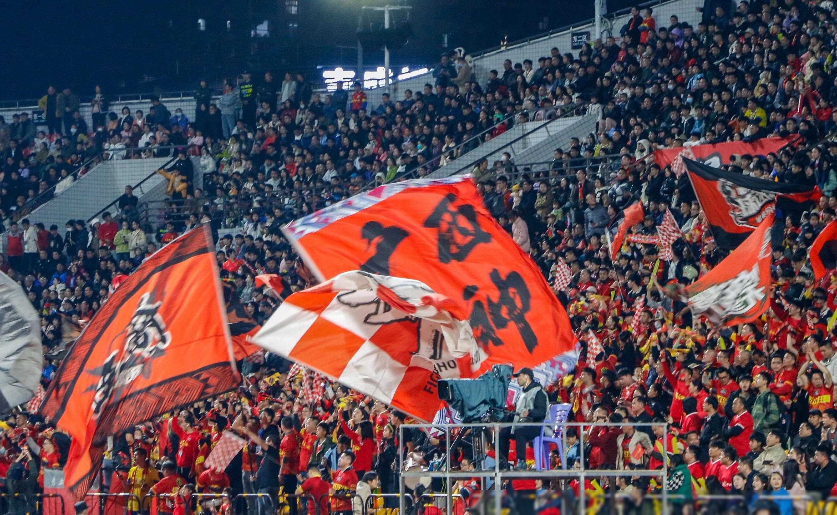 原创广西队10小胜石家庄舞动红狮汪嵩2助攻中甲联赛积分榜震动