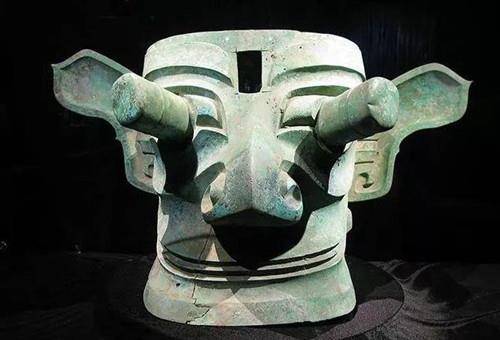 原创三星堆出土的4大滑稽文物别笑这真是古人精心制作出来的