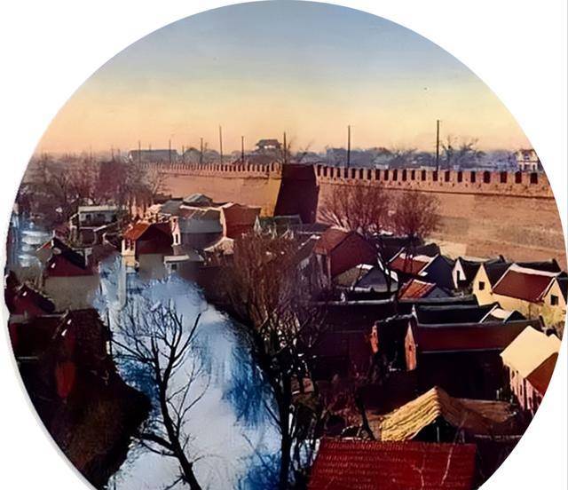 父母双亡男子穷途末路经大伯点拨闯荡京师五年后衣锦还乡