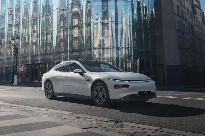 小鹏p7/g9上市版登陆德国 售价约合38.66万元起_搜狐汽车_搜狐网