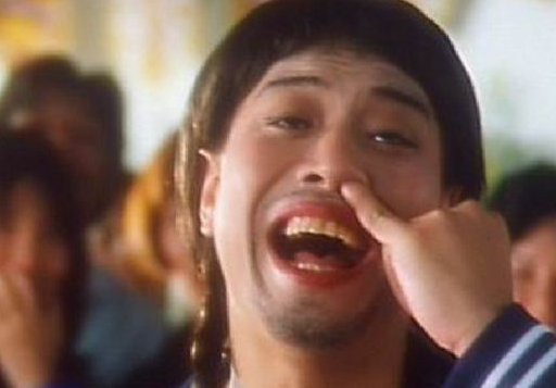 鼻毛"窜"出来,应该拔掉还是剪掉呢?多数人选错了