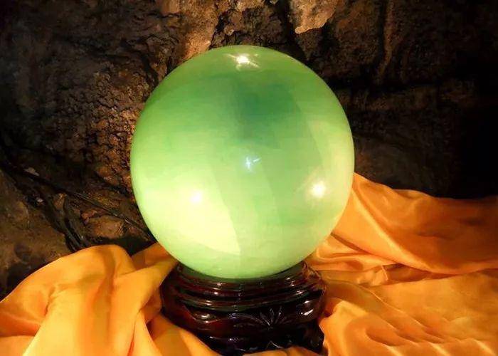 原创被视为珍宝的夜明珠究竟是什么东西真的能长明不灭吗