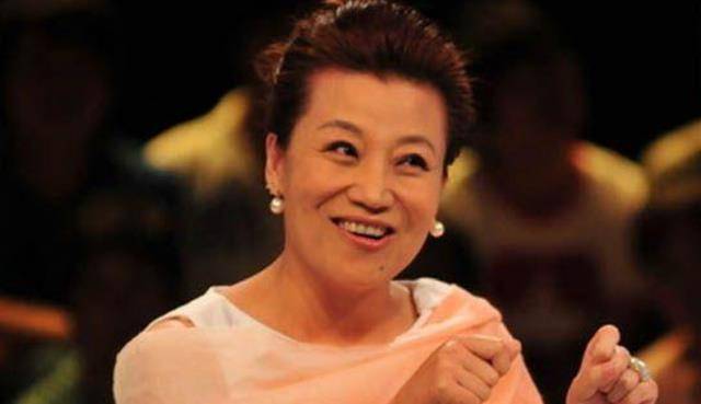 原创情感达人王为念离过两次婚前妻是小香玉晚年出乎意料