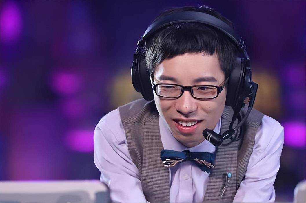 炉石驴鸽逆天操作惹怒新平台立马拜码头直言会长是我哥